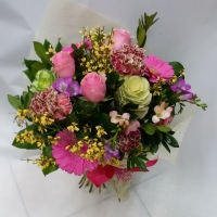 Bouquet di fiori misti colorato